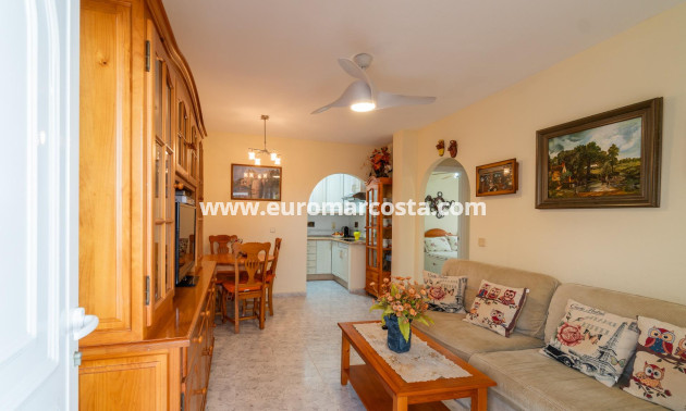 Alquiler a largo plazo - Apartamento / piso - Orihuela Costa