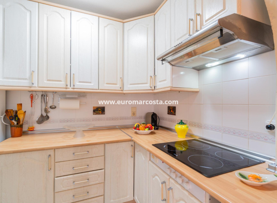 Alquiler a largo plazo - Apartamento / piso - Orihuela Costa