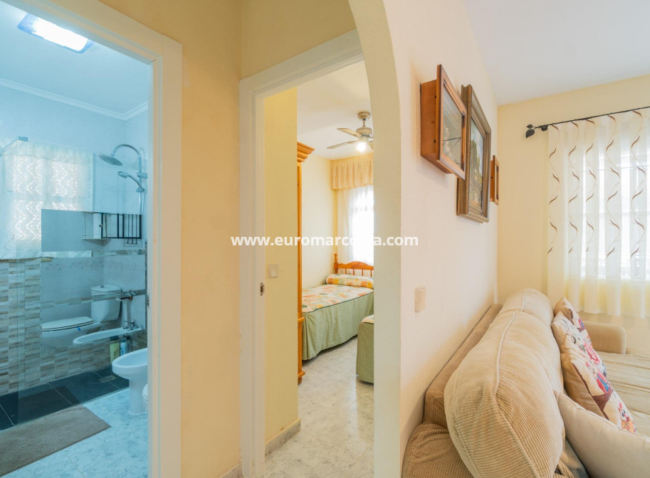 Alquiler a largo plazo - Apartamento / piso - Orihuela Costa