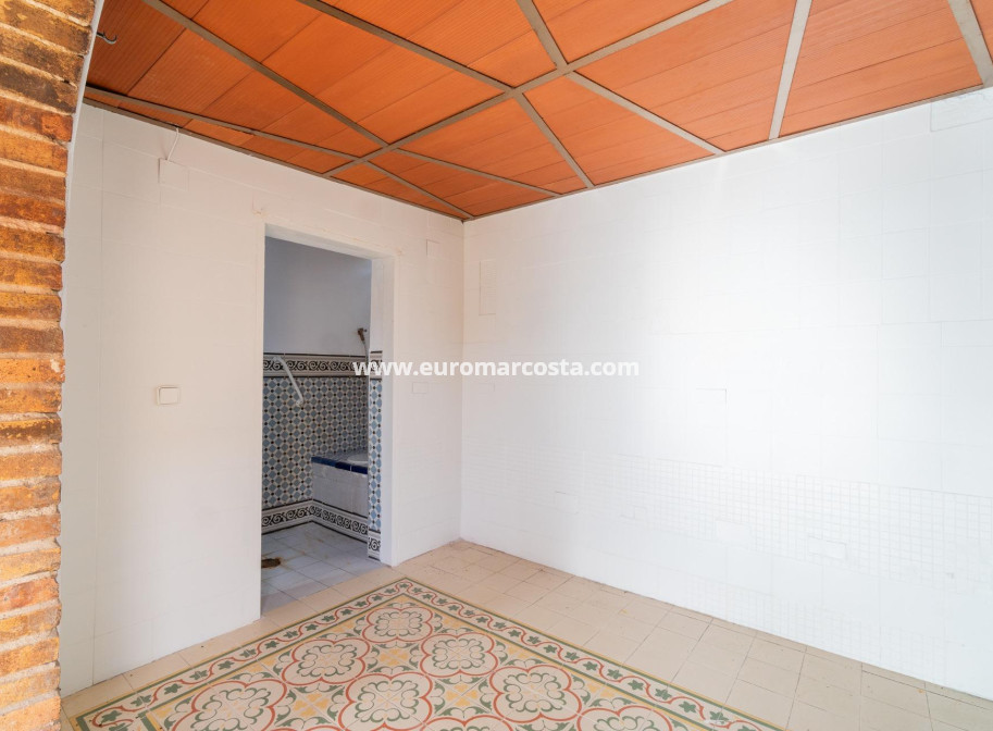 Venta - Villa - Torrevieja - TORREVIEJA