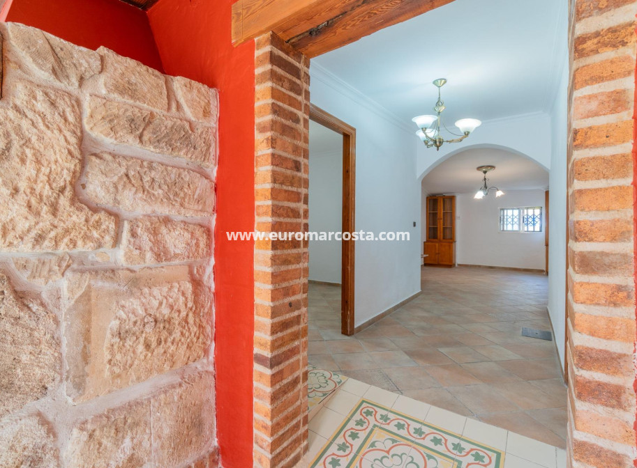Venta - Villa - Torrevieja - TORREVIEJA