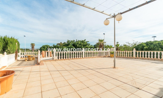 Venta - Villa - Torrevieja - TORREVIEJA