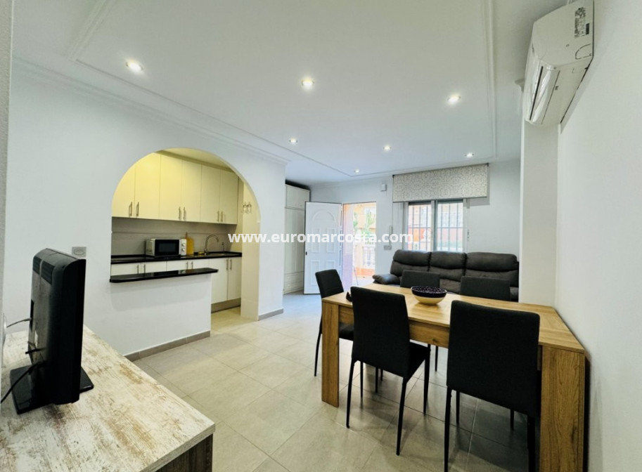 Sale - Apartment / flat - La Mata - Alanis