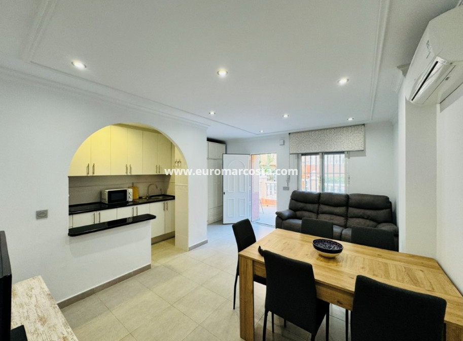 Sale - Apartment / flat - La Mata - Alanis