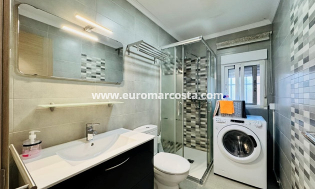 Sale - Apartment / flat - La Mata - Alanis