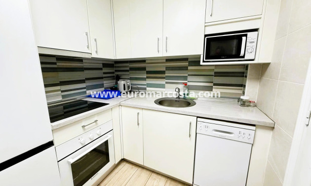 Sale - Apartment / flat - Torrevieja - TORREVIEJA