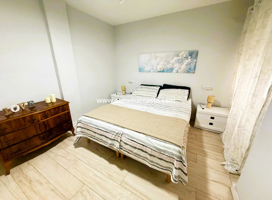 Sale - Apartment / flat - Torrevieja - TORREVIEJA