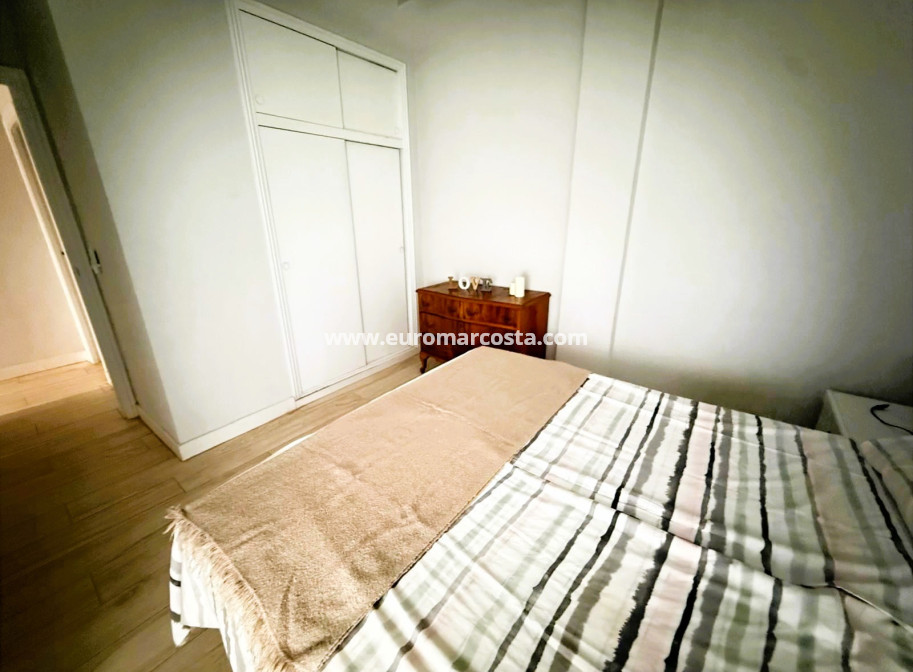 Sale - Apartment / flat - Torrevieja - TORREVIEJA