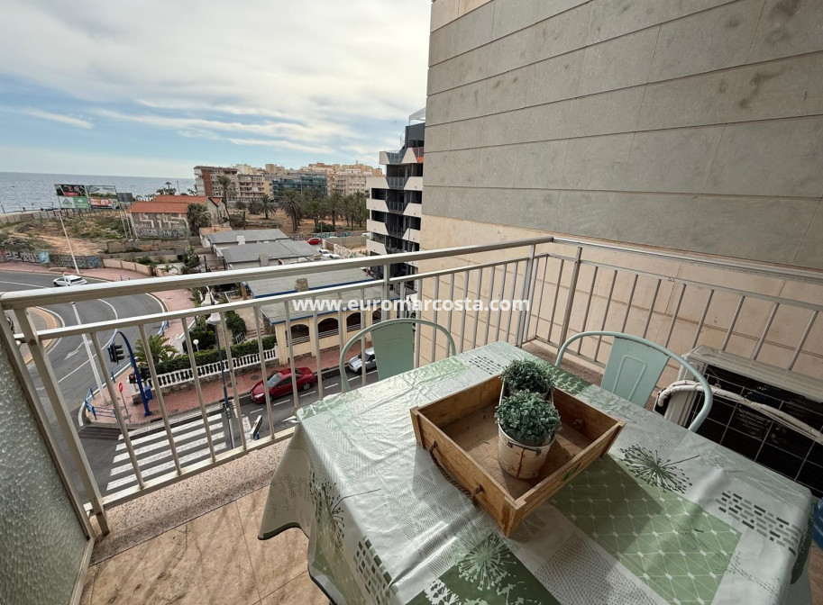 Sale - Apartment / flat - Torrevieja - TORREVIEJA