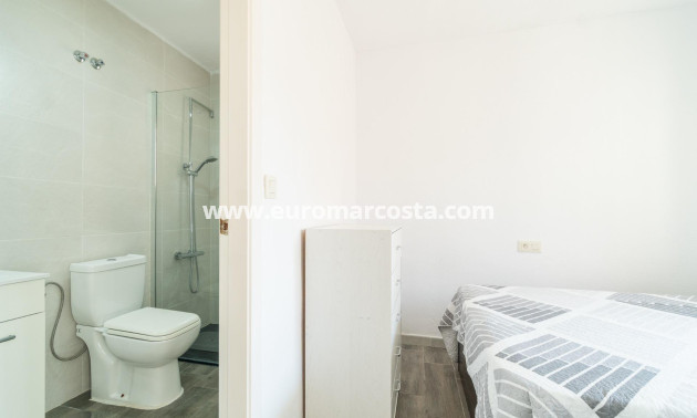 Objekte zum Wiederverkauf - Bungalow - Torrevieja - TORREVIEJA