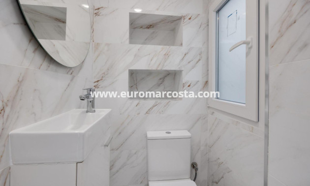 Sale - Apartment / flat - Torrevieja - TORREVIEJA