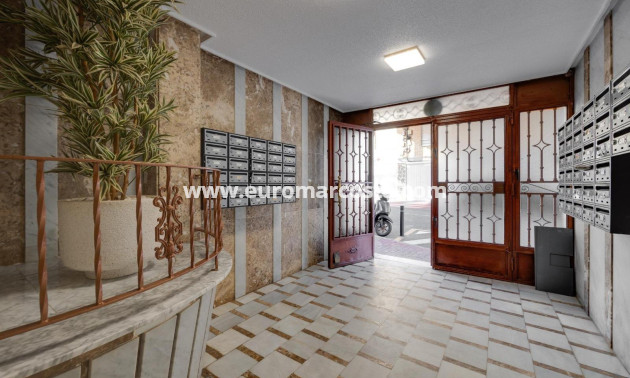 Sale - Apartment / flat - Torrevieja - TORREVIEJA