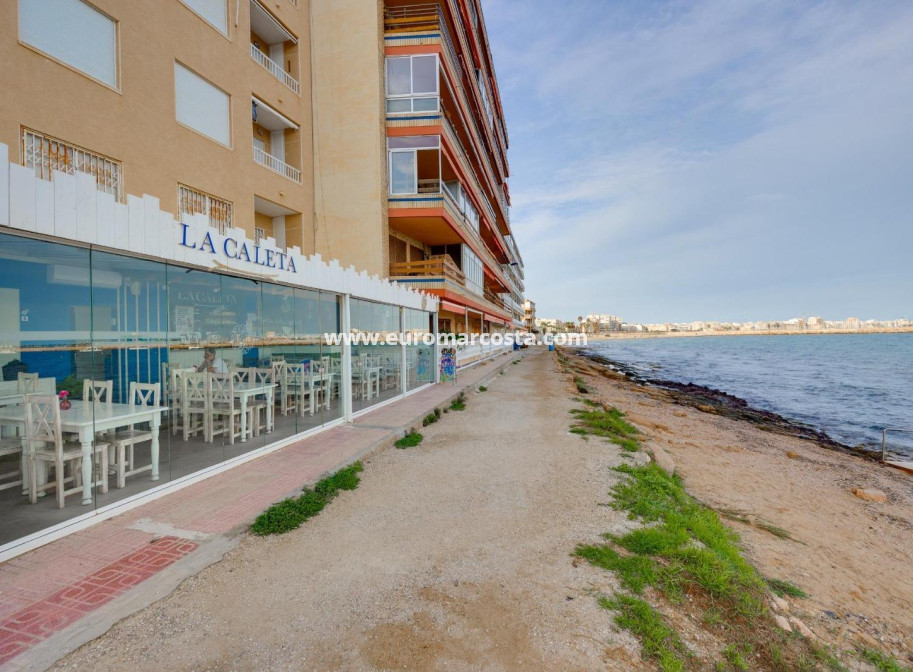 Sale - Apartment / flat - Torrevieja - TORREVIEJA