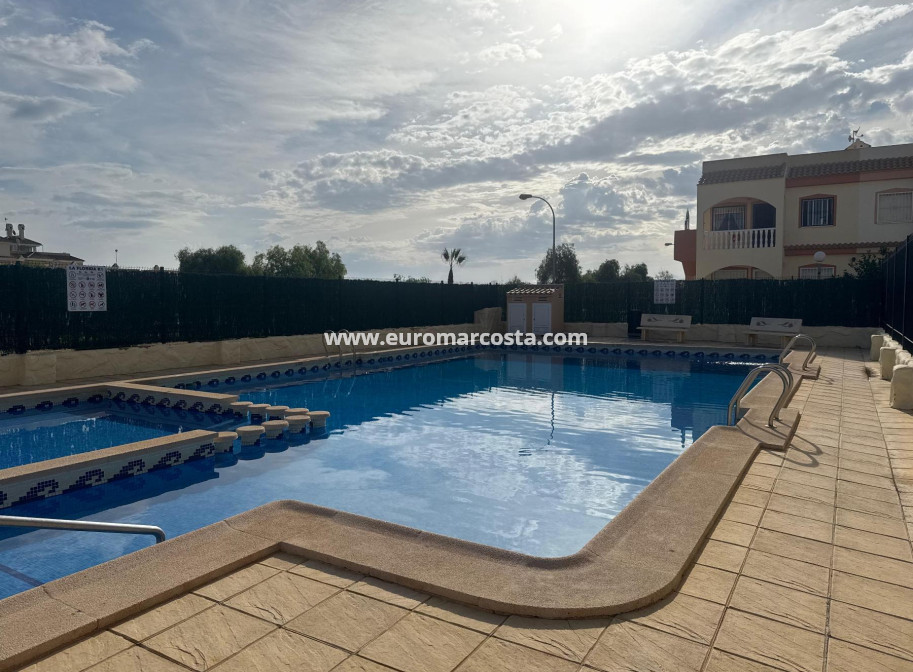 Venta - Bungalow - Orihuela Costa