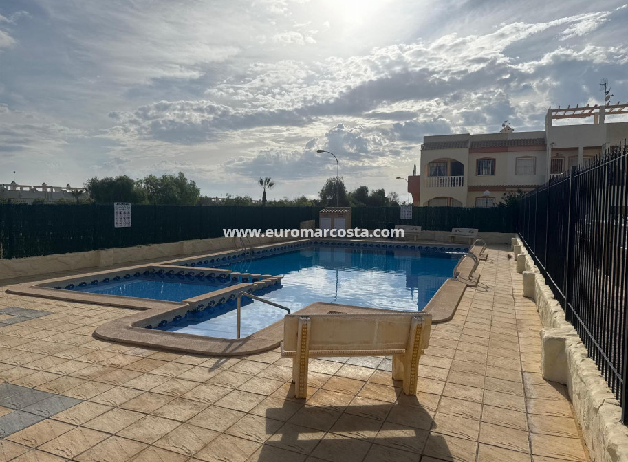 Venta - Bungalow - Orihuela Costa
