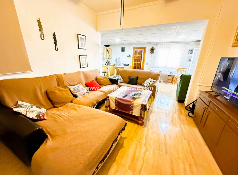 Sale - Casa - San Fulgencio