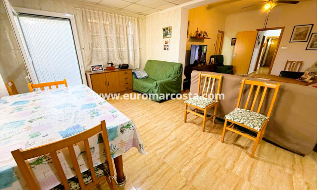 Sale - Casa - San Fulgencio