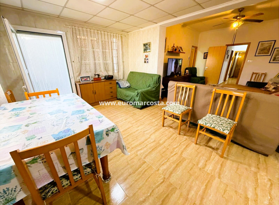 Sale - Casa - San Fulgencio