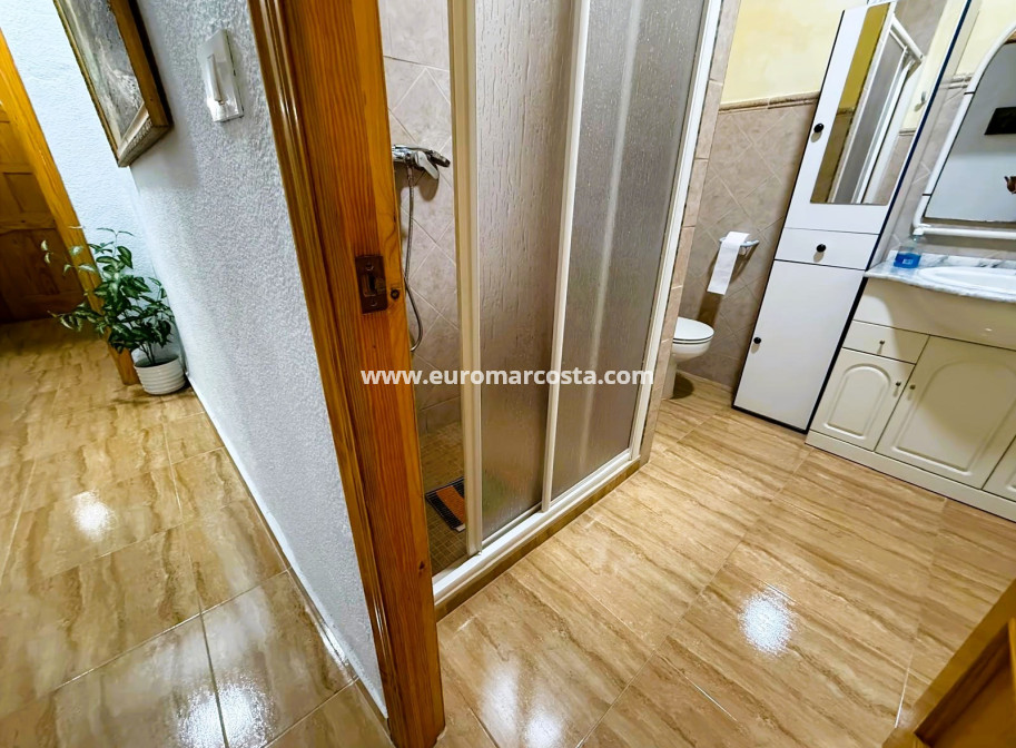 Sale - Casa - San Fulgencio