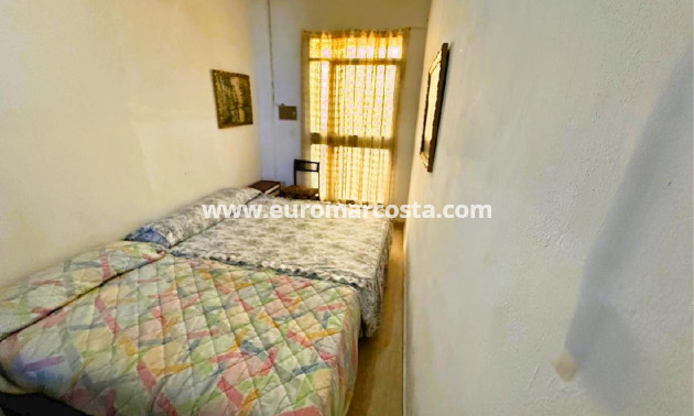 Sale - Casa - San Fulgencio