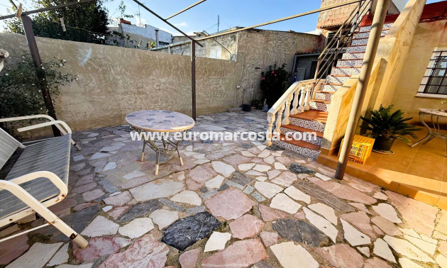 Sale - Casa - San Fulgencio