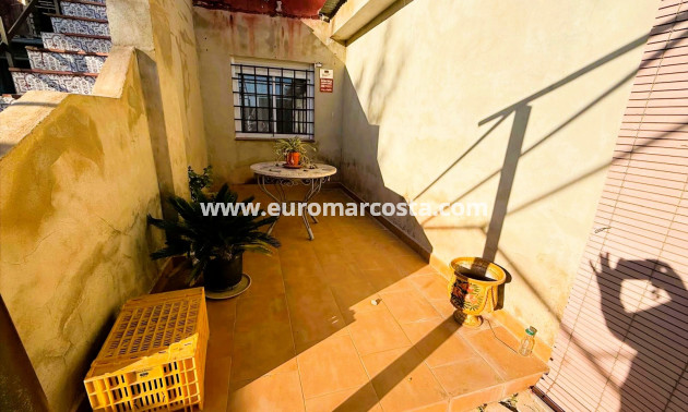 Sale - Casa - San Fulgencio