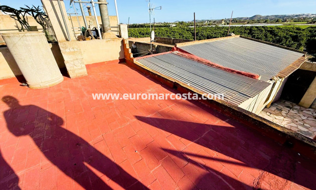 Sale - Casa - San Fulgencio