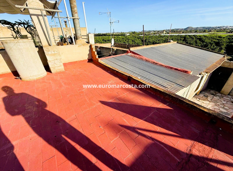 Sale - Casa - San Fulgencio