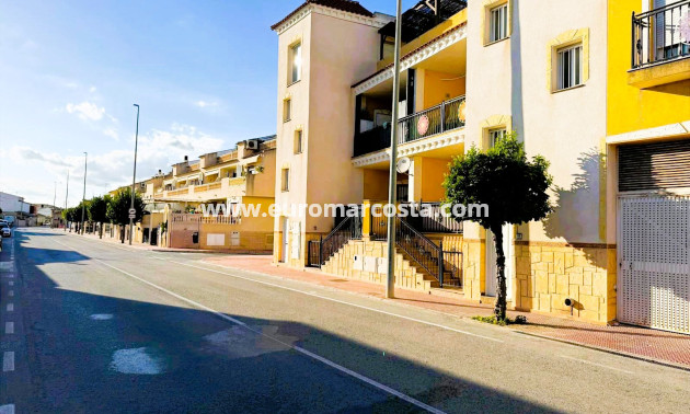 Sale - Casa - San Fulgencio