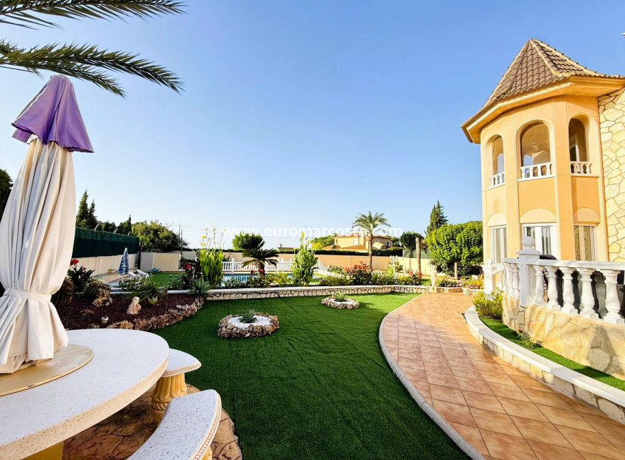 Objekte zum Wiederverkauf - Villa freitstehend - Santa Pola