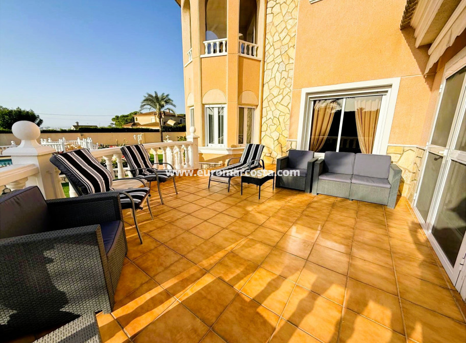 Objekte zum Wiederverkauf - Villa freitstehend - Santa Pola