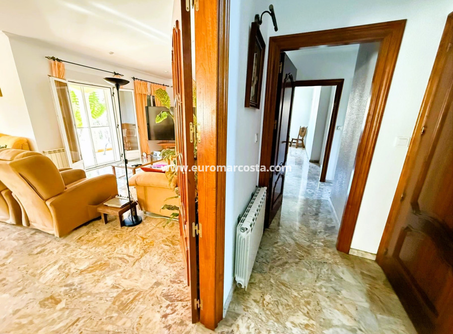 Objekte zum Wiederverkauf - Villa freitstehend - Santa Pola