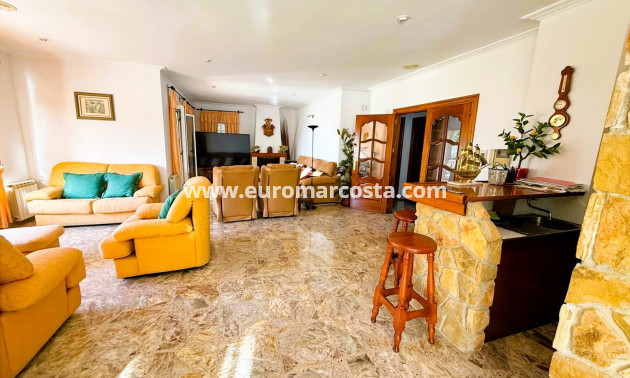 Objekte zum Wiederverkauf - Villa freitstehend - Santa Pola