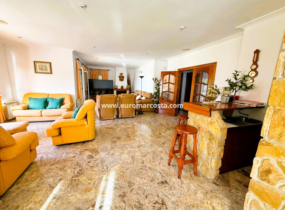 Objekte zum Wiederverkauf - Villa freitstehend - Santa Pola