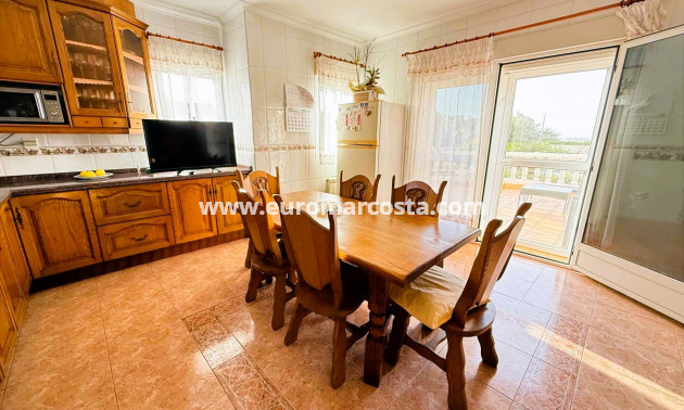 Objekte zum Wiederverkauf - Villa freitstehend - Santa Pola