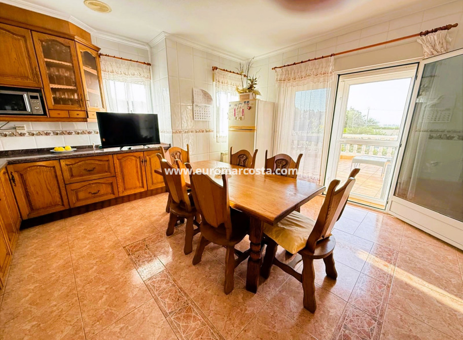 Objekte zum Wiederverkauf - Villa freitstehend - Santa Pola