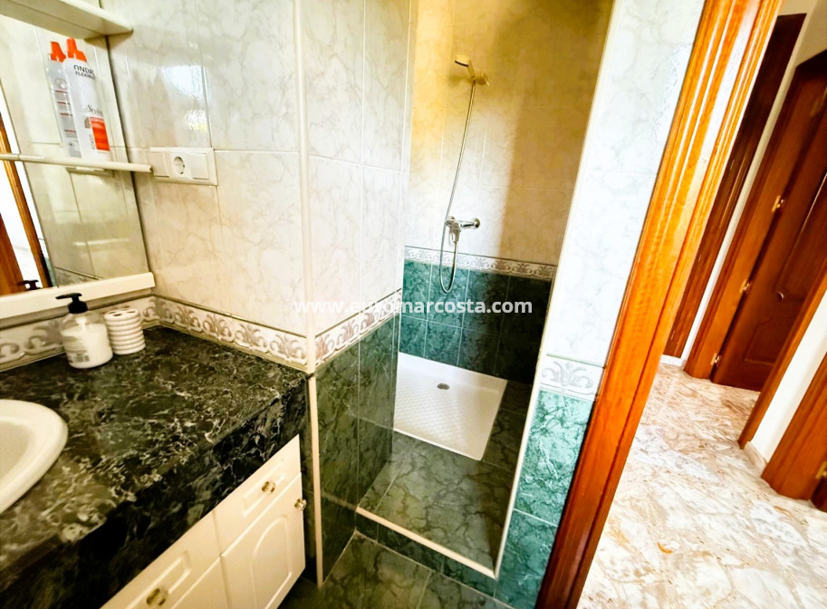 Objekte zum Wiederverkauf - Villa freitstehend - Santa Pola