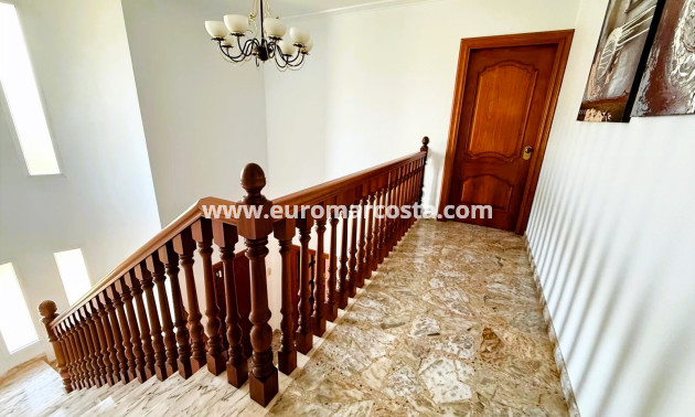 Objekte zum Wiederverkauf - Villa freitstehend - Santa Pola