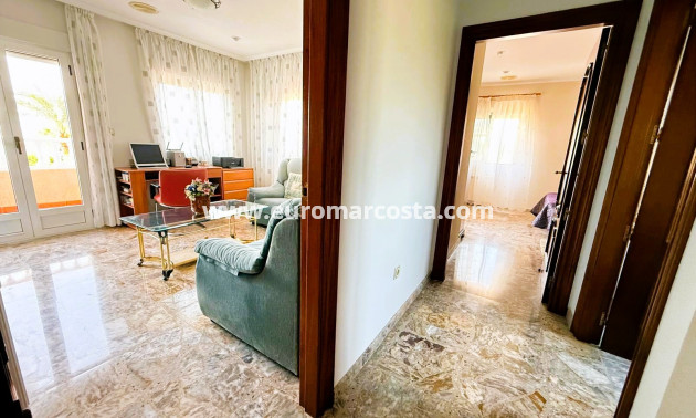 Objekte zum Wiederverkauf - Villa freitstehend - Santa Pola