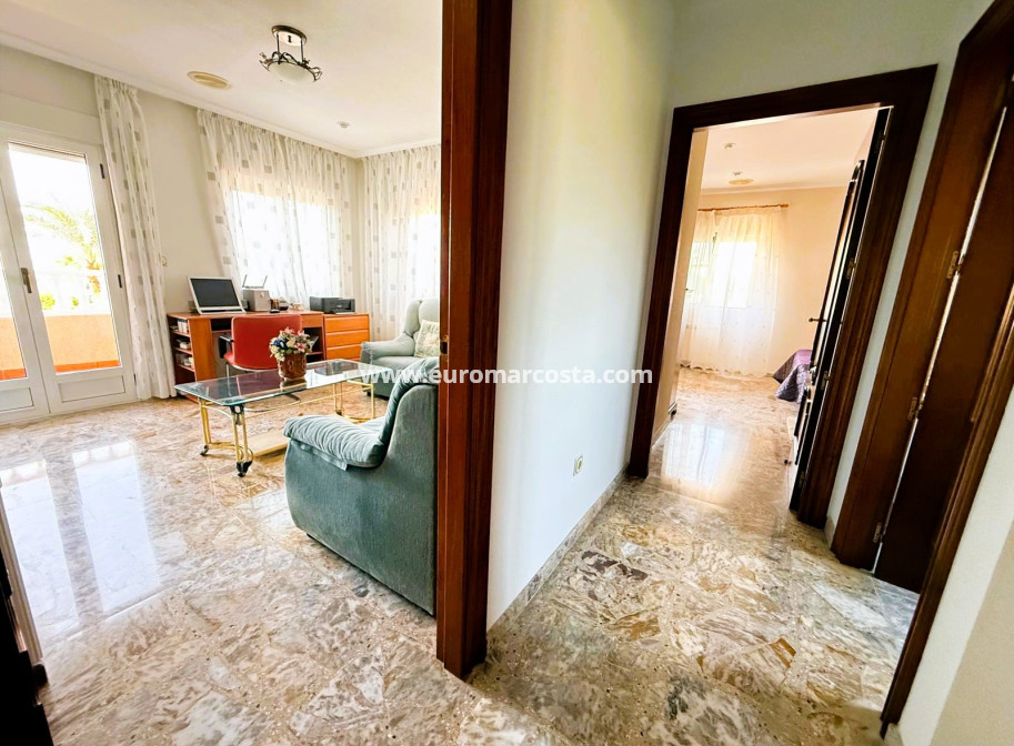 Objekte zum Wiederverkauf - Villa freitstehend - Santa Pola