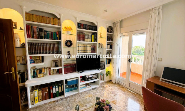 Objekte zum Wiederverkauf - Villa freitstehend - Santa Pola