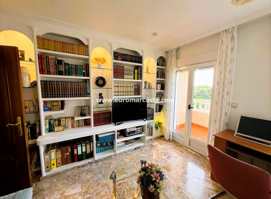 Objekte zum Wiederverkauf - Villa freitstehend - Santa Pola