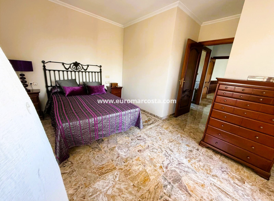 Objekte zum Wiederverkauf - Villa freitstehend - Santa Pola