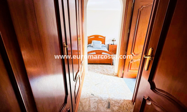 Objekte zum Wiederverkauf - Villa freitstehend - Santa Pola