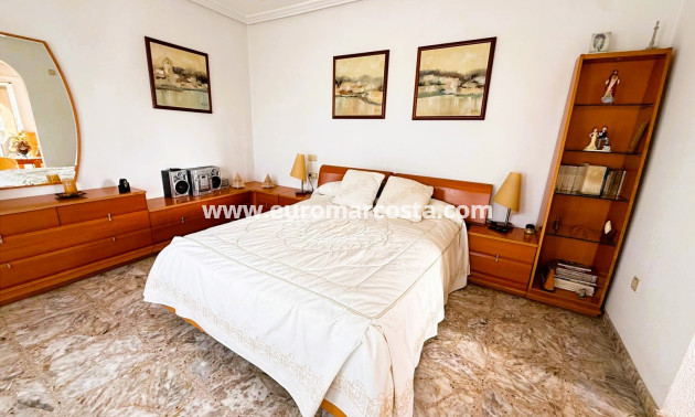 Objekte zum Wiederverkauf - Villa freitstehend - Santa Pola