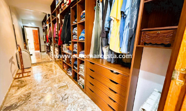 Objekte zum Wiederverkauf - Villa freitstehend - Santa Pola