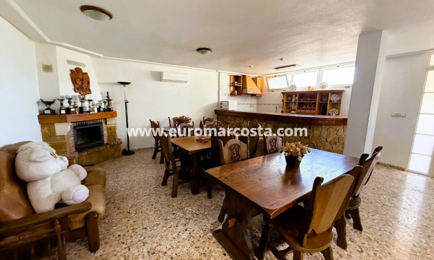 Objekte zum Wiederverkauf - Villa freitstehend - Santa Pola