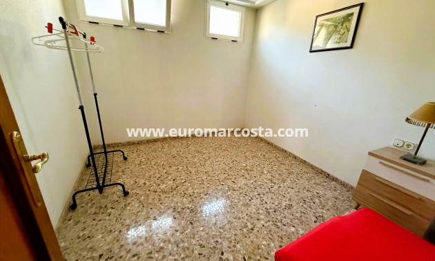 Objekte zum Wiederverkauf - Villa freitstehend - Santa Pola