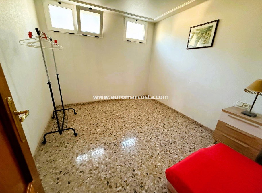 Objekte zum Wiederverkauf - Villa freitstehend - Santa Pola