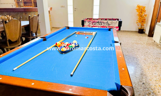 Objekte zum Wiederverkauf - Villa freitstehend - Santa Pola